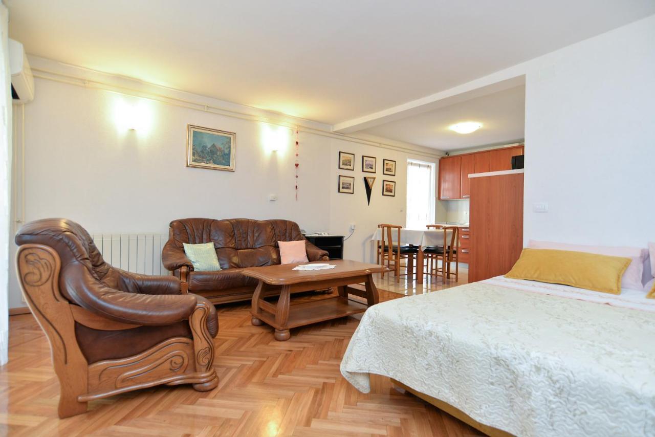 Apartment Snjezana 1064 Rovinj Exteriör bild